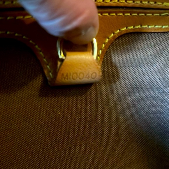 LV Ellipse PM M10040 timeless design still made today rare vintage in GUC. - Picture 14 of 16